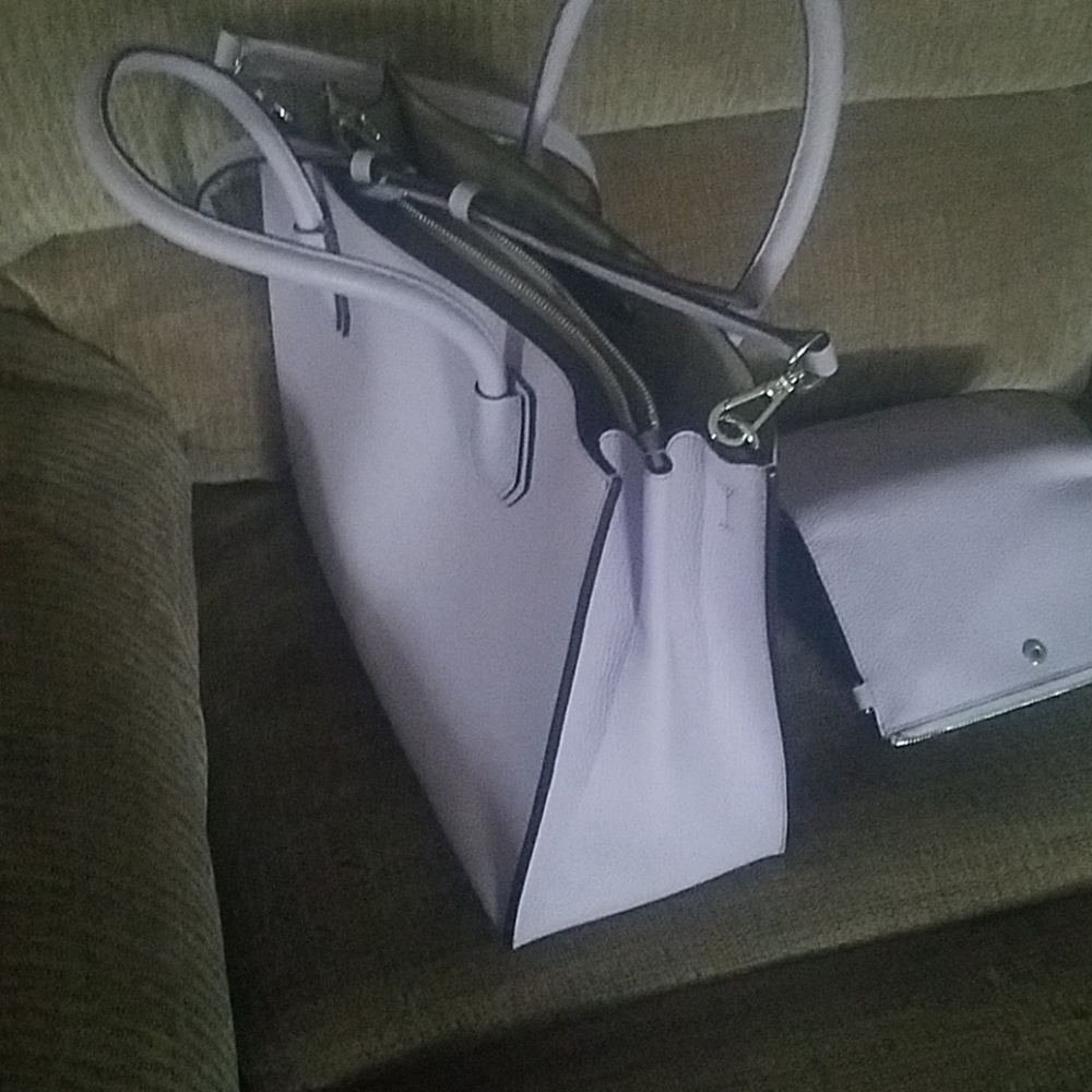 Michael Kors purse and matching wallet - Picture 2 of 5